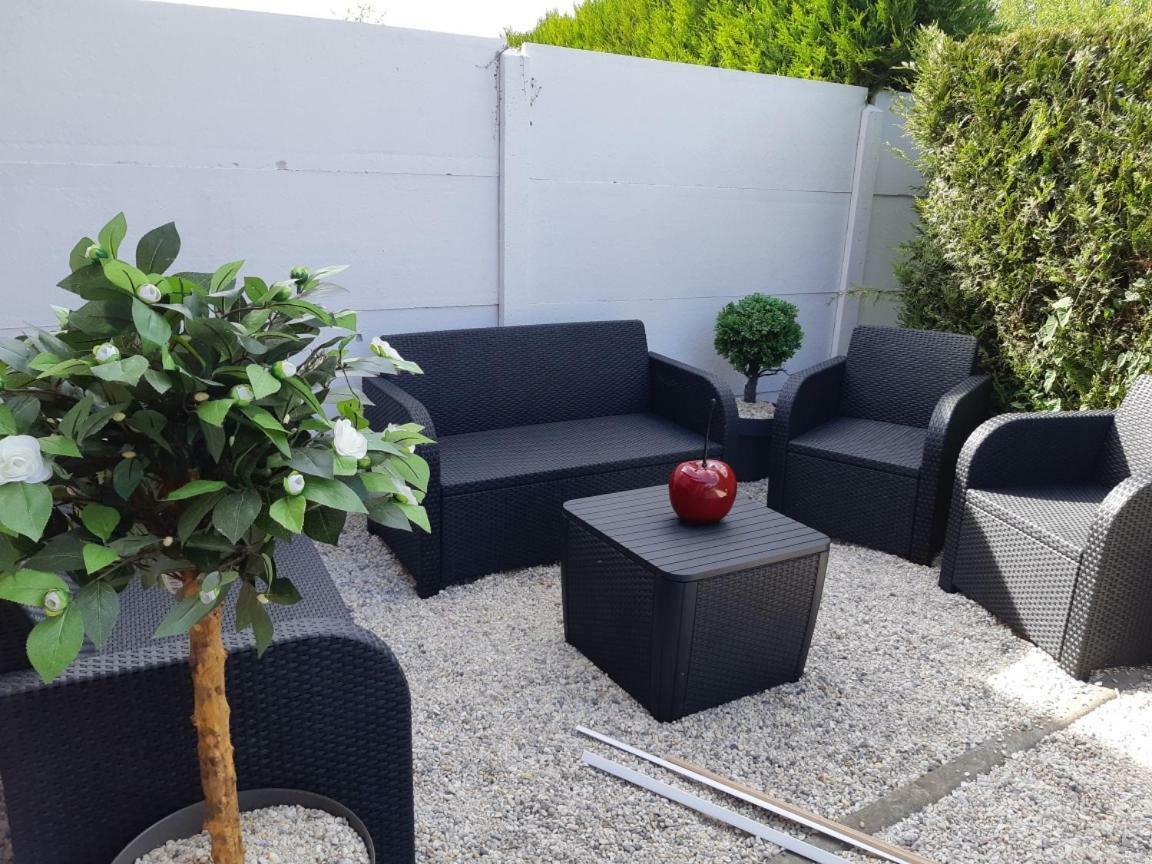 Cosy Maison 3 Chambres Honfleur Jardin, Parking Prive Et Jacuzzi Zewnętrze zdjęcie